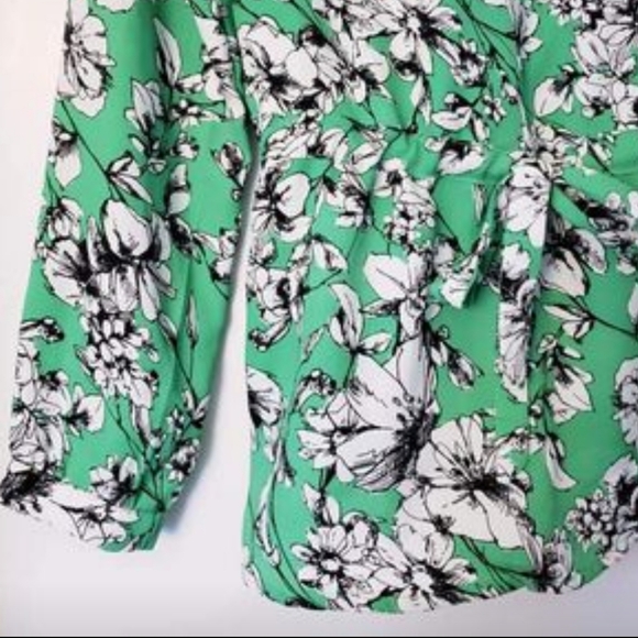 Floral Long Sleeved Belted Blouse - Picture 5 of 10